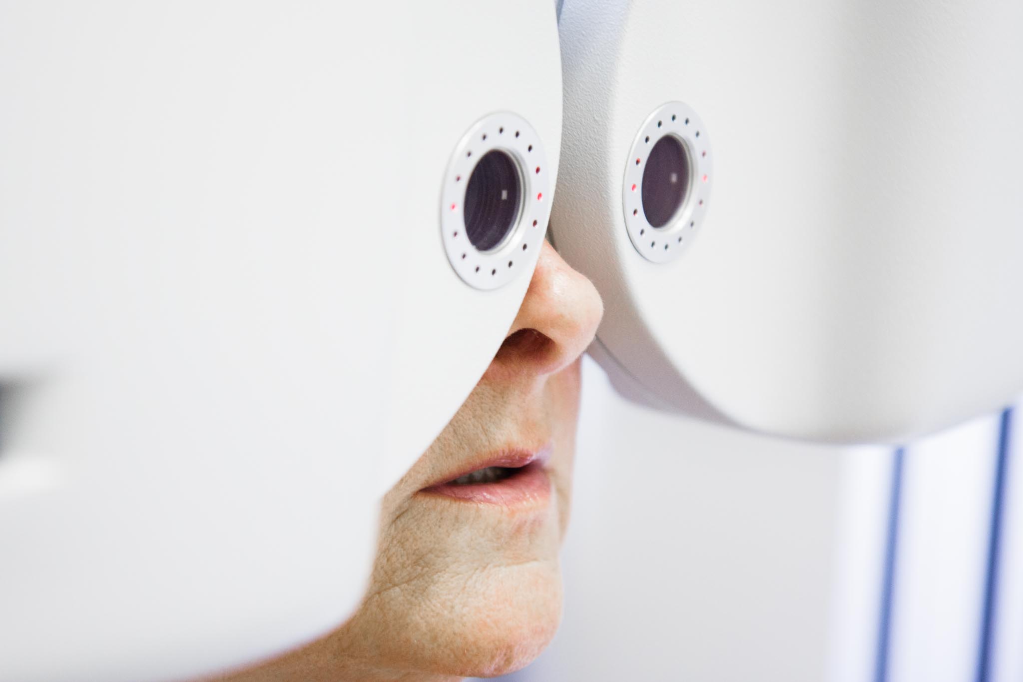 Frankfurt University Hospital: A Photo Report on Life-Changing Eye Correction Surgery for Crystal-Clear Vision.