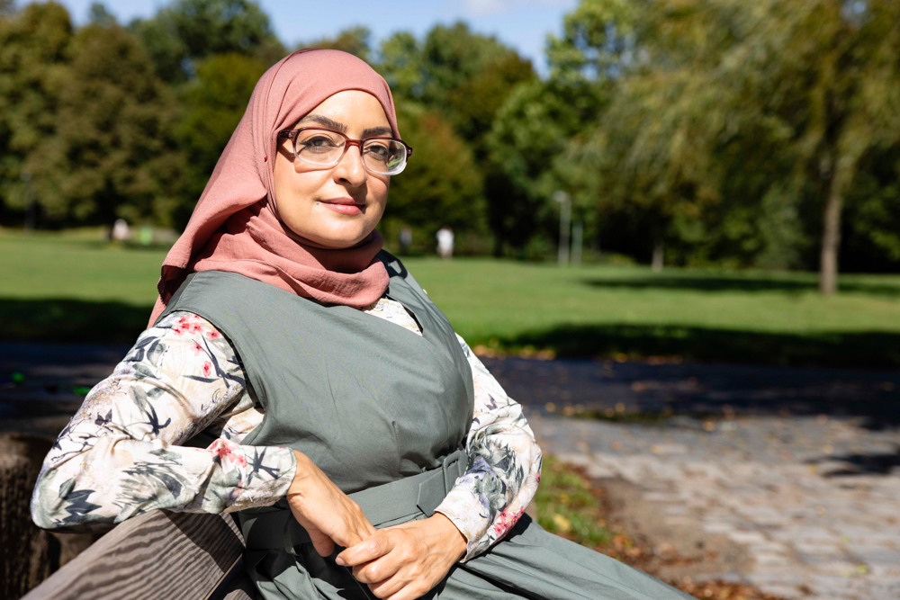 Asmaa El-Idrissi / Frankfurt ist Juristin, Strategin und Change Makerin für DEIB & Antidiskriminierung.